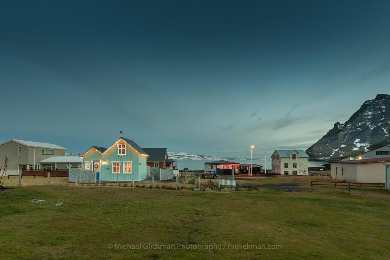 The Little House Villa Bolungarvík Exterior photo